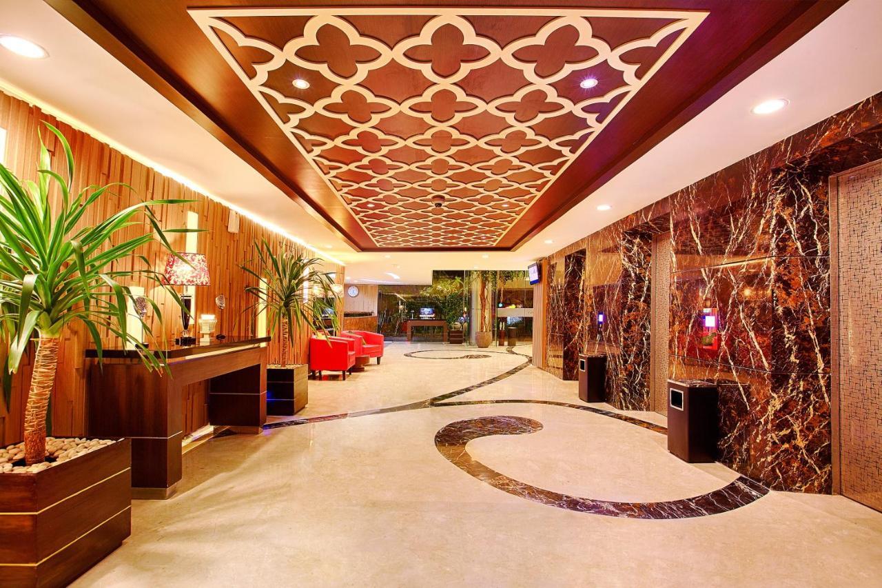 The Alana Surabaya Hotell Eksteriør bilde