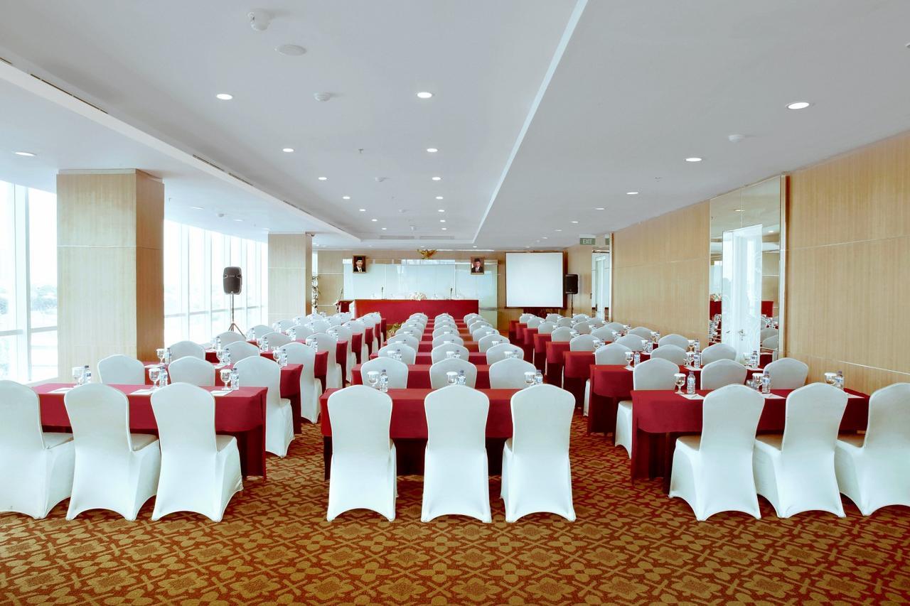 The Alana Surabaya Hotell Eksteriør bilde